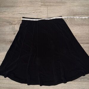 Vintage Black Women's Flowy Skirt